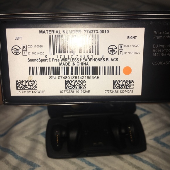 New Bose headphones - Picture 4 of 4